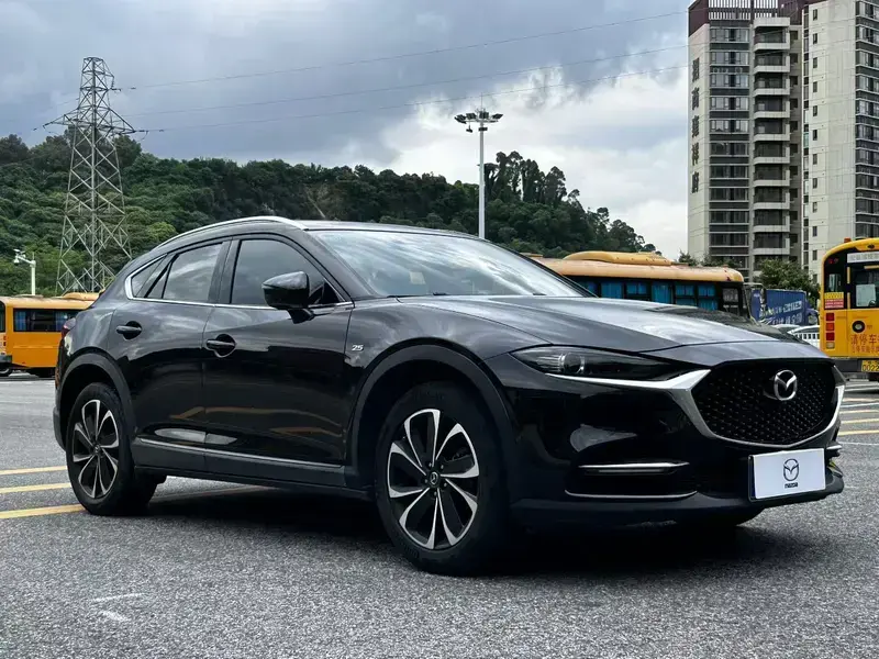 2020 Mazda CX-4 с пробегом 98 000 км