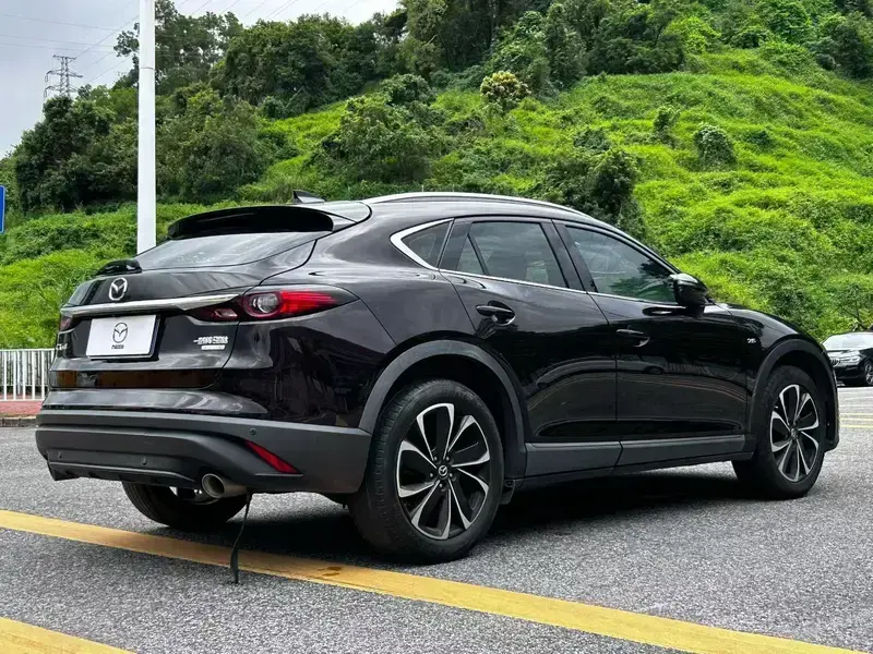 2020 Mazda CX-4 с пробегом 98 000 км