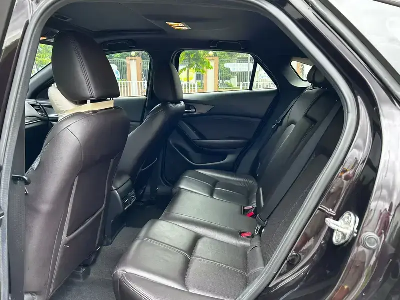 2020 Mazda CX-4 с пробегом 98 000 км