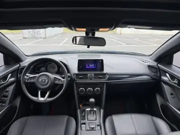 2021 Mazda CX-4 с пробегом 59 000 км