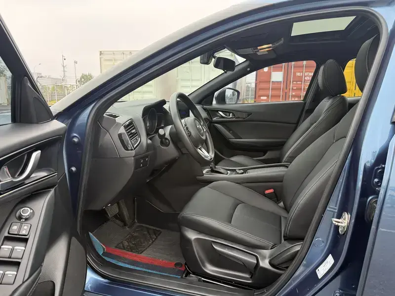 2021 Mazda CX-4 с пробегом 59 000 км