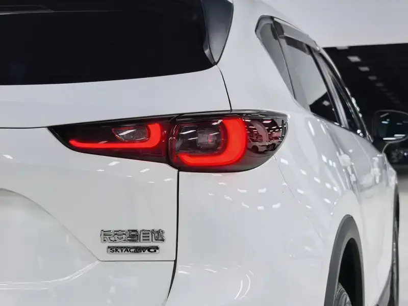 2024 Mazda CX-5 с пробегом 24 000 км
