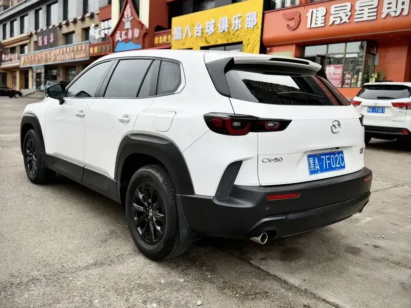 2023 Mazda CX-50 с пробегом 34 000 км