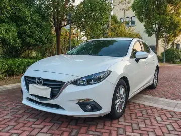 2016 Mazda Axela с пробегом 90 000 км