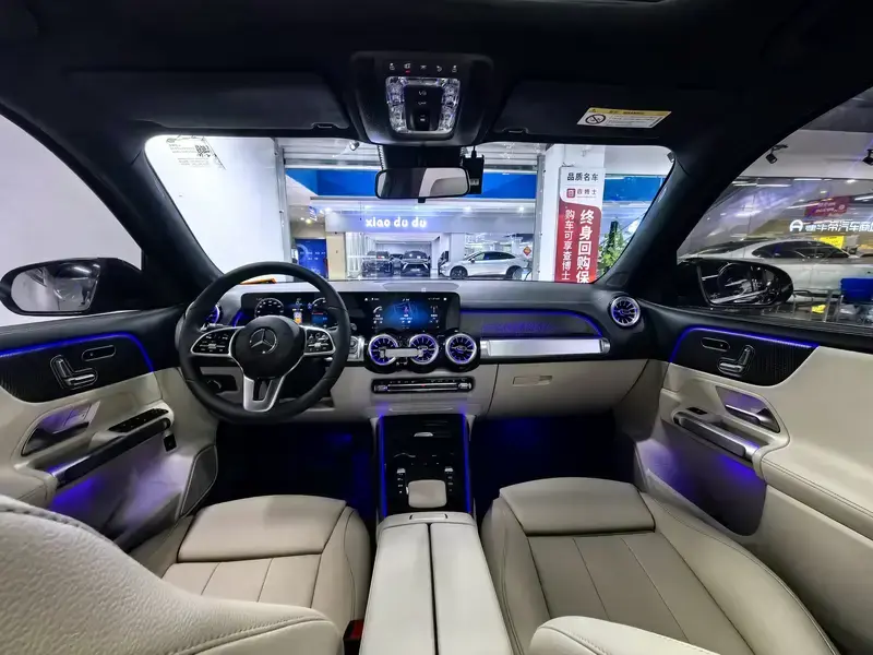 2023 Mercedes-Benz EQB с пробегом 21 000 км