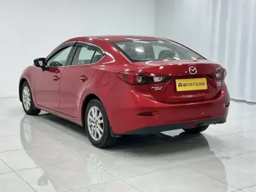 2016 Mazda Axela с пробегом 94 600 км