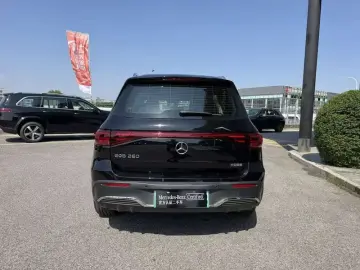 2025 Mercedes-Benz EQB с пробегом 18 100 км