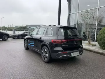 2023 Mercedes-Benz EQB с пробегом 16 500 км