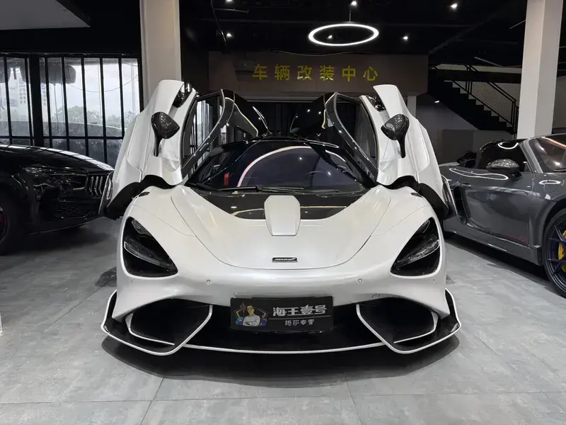 2019 McLaren 720S с пробегом 34 000 км