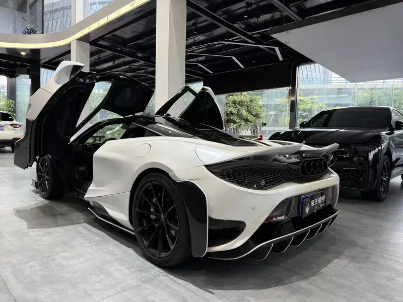 2019 McLaren 720S с пробегом 34 000 км