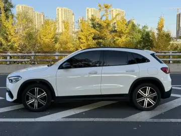 2023 Mercedes-Benz GLA с пробегом 60 000 км