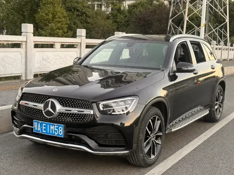 2022 Mercedes-Benz GLC с пробегом 70 000 км