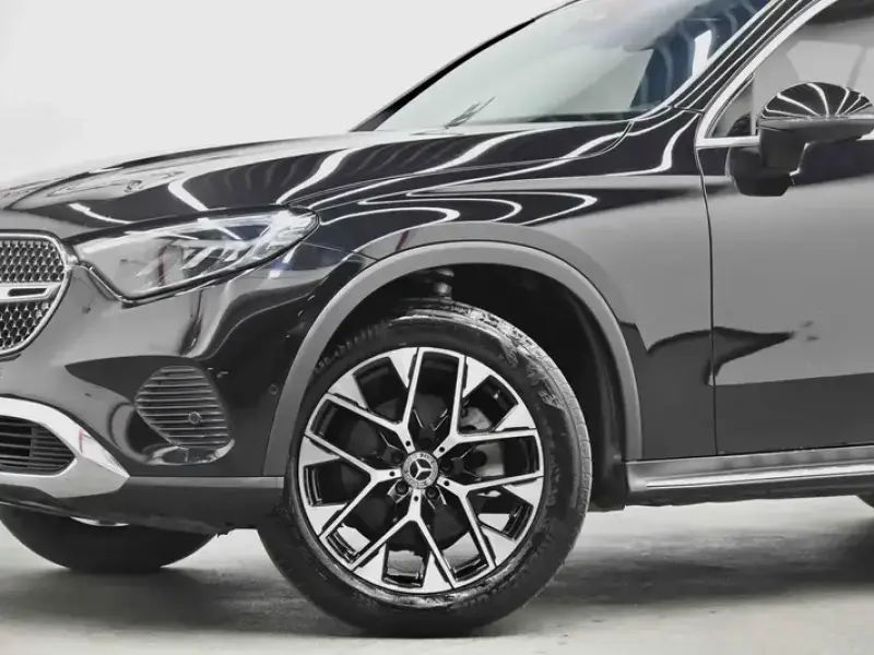 2023 Mercedes-Benz GLC с пробегом 66 000 км