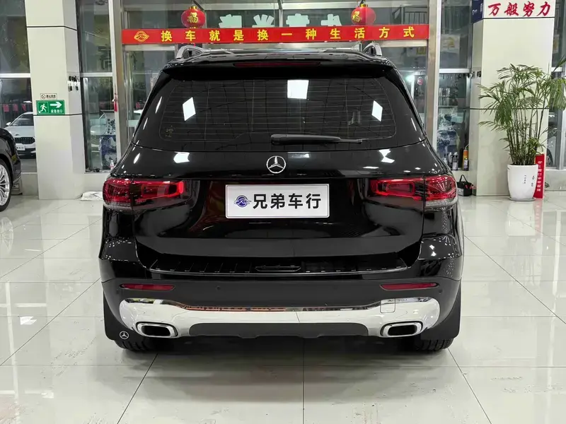 2023 Mercedes-Benz GLB с пробегом 41 000 км