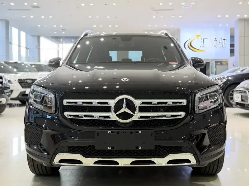 2023 Mercedes-Benz GLB с пробегом 24 000 км