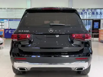 2023 Mercedes-Benz GLB с пробегом 24 000 км
