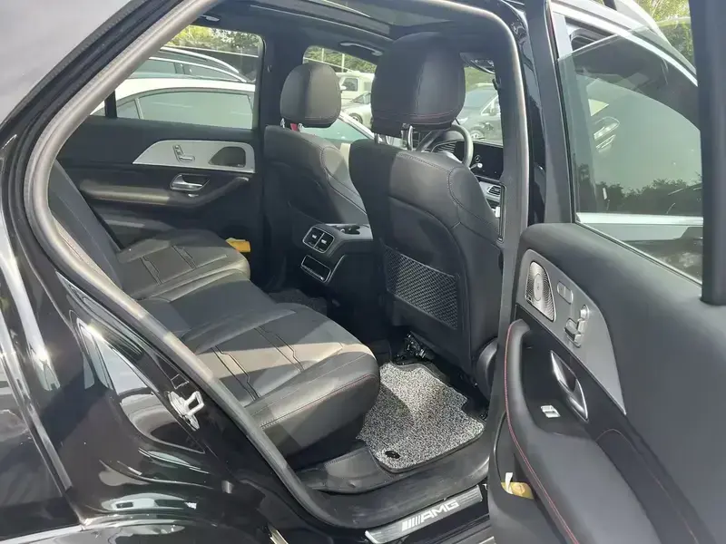 2024 Mercedes-Benz GLE AMG с пробегом 30 000 км