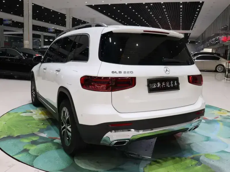 2024 Mercedes-Benz GLB с пробегом 75 000 км