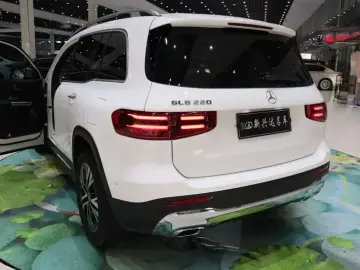 2024 Mercedes-Benz GLB с пробегом 75 000 км