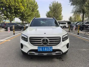 2024 Mercedes-Benz GLB с пробегом 15 000 км