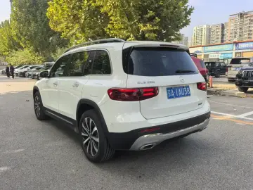 2024 Mercedes-Benz GLB с пробегом 15 000 км