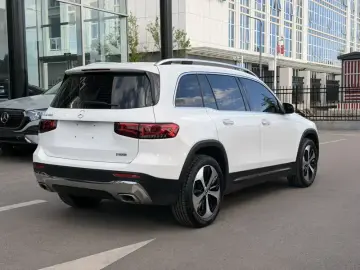 2023 Mercedes-Benz GLB с пробегом 30 000 км