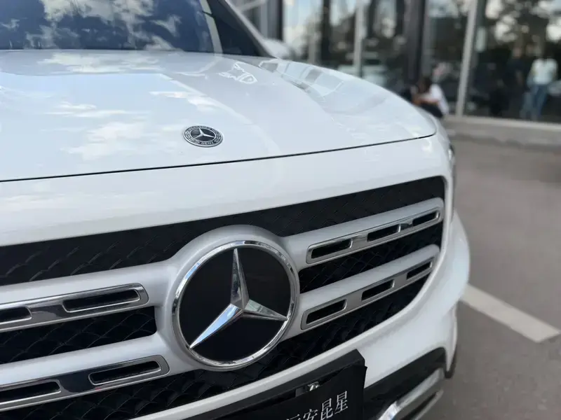 2023 Mercedes-Benz GLB с пробегом 30 000 км