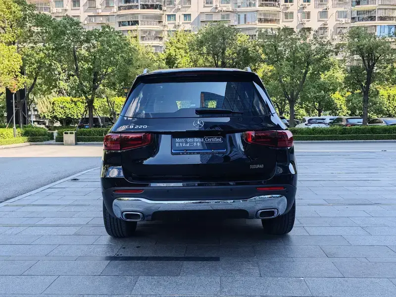 2025 Mercedes-Benz GLB с пробегом 20 000 км