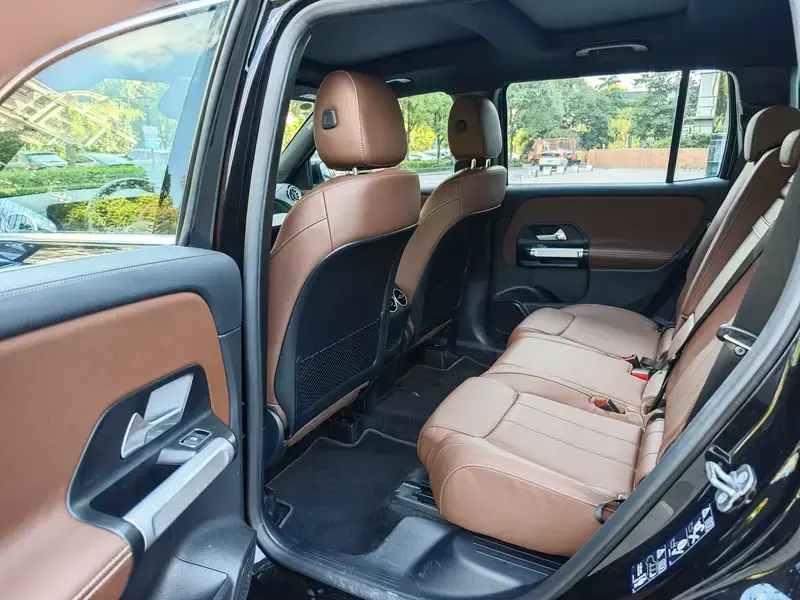 2025 Mercedes-Benz GLB с пробегом 20 000 км