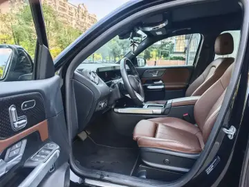 2025 Mercedes-Benz GLB с пробегом 20 000 км