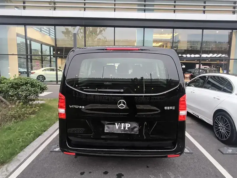 2024 Mercedes-Benz Vito с пробегом 8 300 км