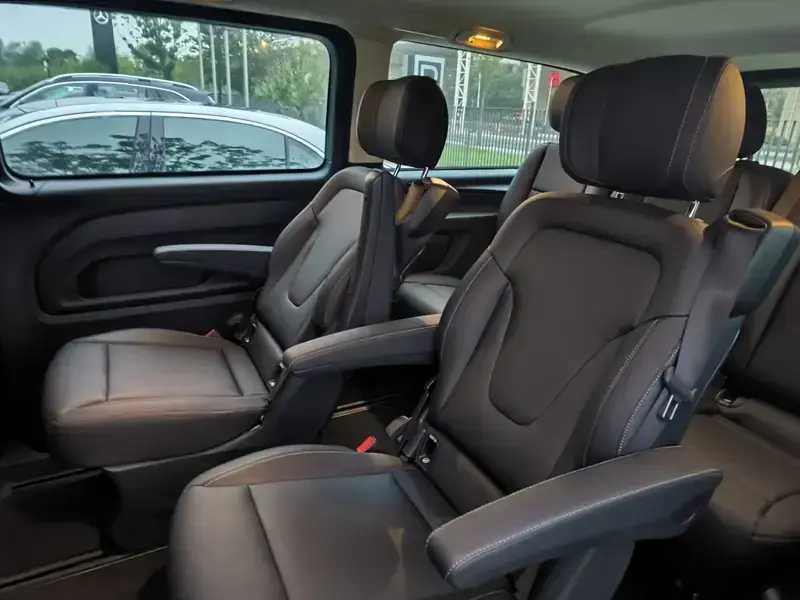 2024 Mercedes-Benz Vito с пробегом 8 300 км