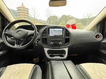 2020 Mercedes-Benz Vito с пробегом 130 000 км