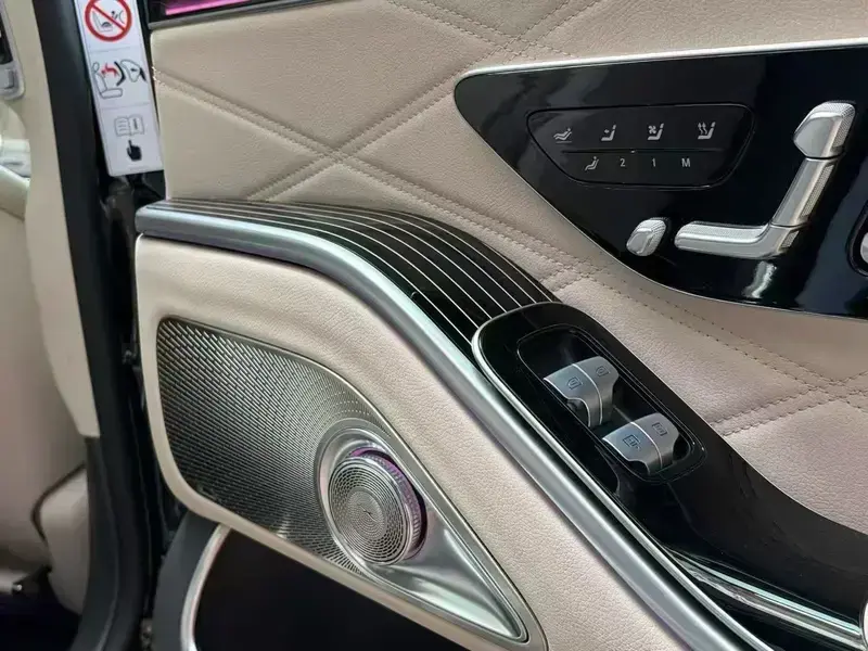 2024 Mercedes-Benz Maybach S-Класс с пробегом 8 300 км