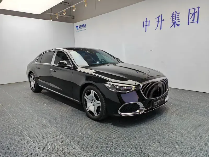 2025 Mercedes-Benz Maybach S-Класс с пробегом 12 200 км