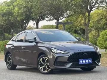 2021 MG 5 с пробегом 32 000 км