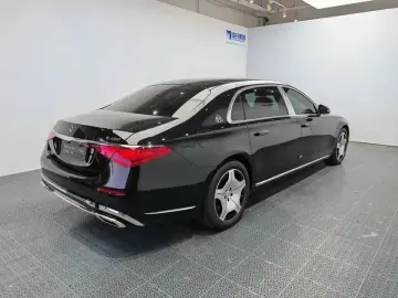 2025 Mercedes-Benz Maybach S-Класс с пробегом 12 200 км