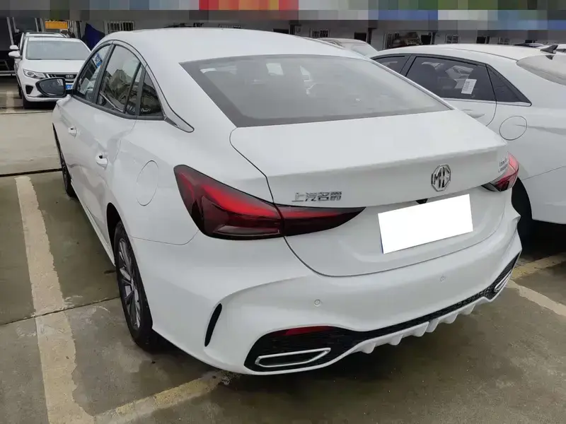 2025 MG 5 с пробегом 10 000 км