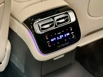 2025 Mercedes-Benz Maybach S-Класс с пробегом 18 000 км