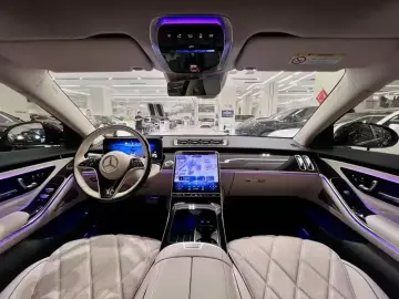 2025 Mercedes-Benz Maybach S-Класс с пробегом 18 000 км