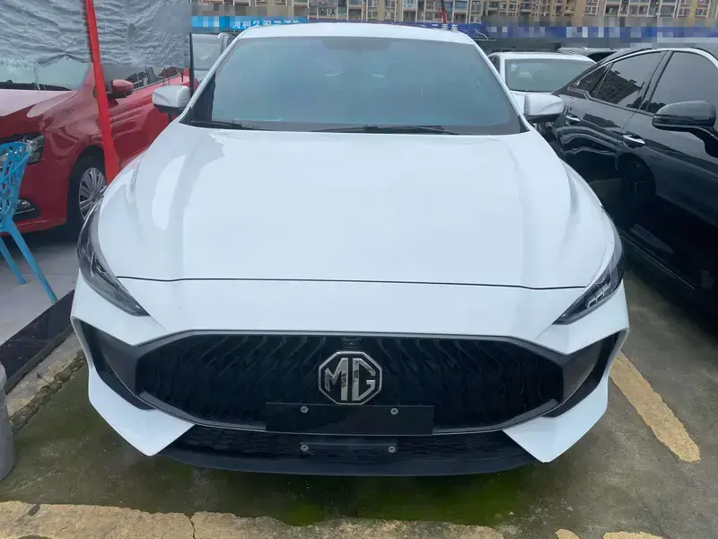 2023 MG 5 с пробегом 32 000 км