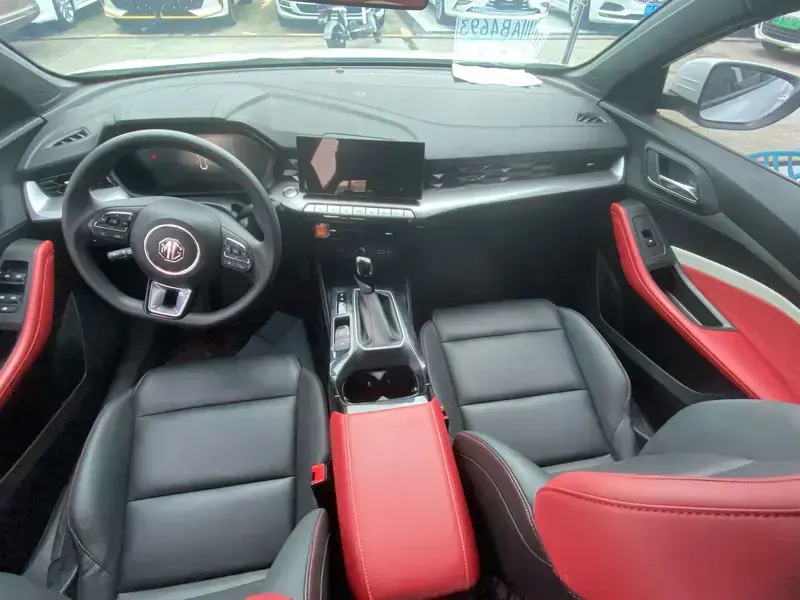 2023 MG 5 с пробегом 32 000 км