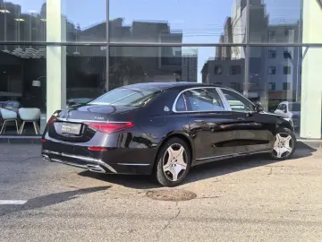 2025 Mercedes-Benz Maybach S-Класс с пробегом 5 000 км