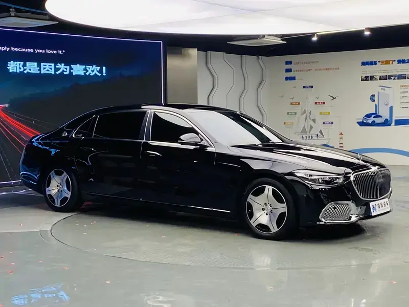 2024 Mercedes-Benz Maybach S-Класс с пробегом 13 000 км