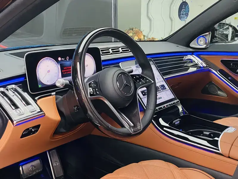 2024 Mercedes-Benz Maybach S-Класс с пробегом 13 000 км