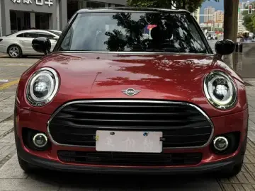 2022 Mini Clubman с пробегом 54 000 км