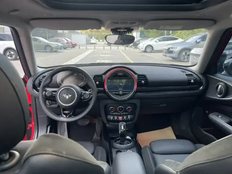 2021 Mini Clubman с пробегом 60 000 км