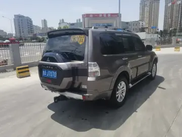 2017 Mitsubishi Pajero с пробегом 120 000 км