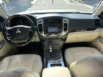 2018 Mitsubishi Pajero с пробегом 127 000 км