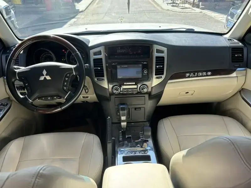 2018 Mitsubishi Pajero с пробегом 127 000 км